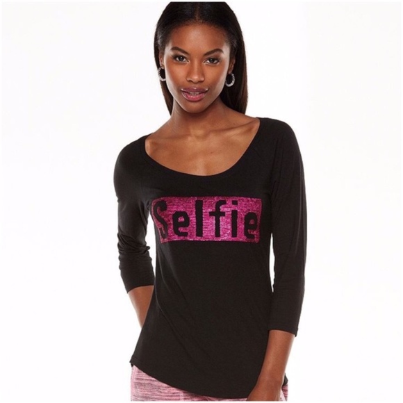JUICY COUTURE Top Tee Shirt Black Pink Sequin “Selfie” 3/4 Sleeves Size Small - Picture 1 of 4